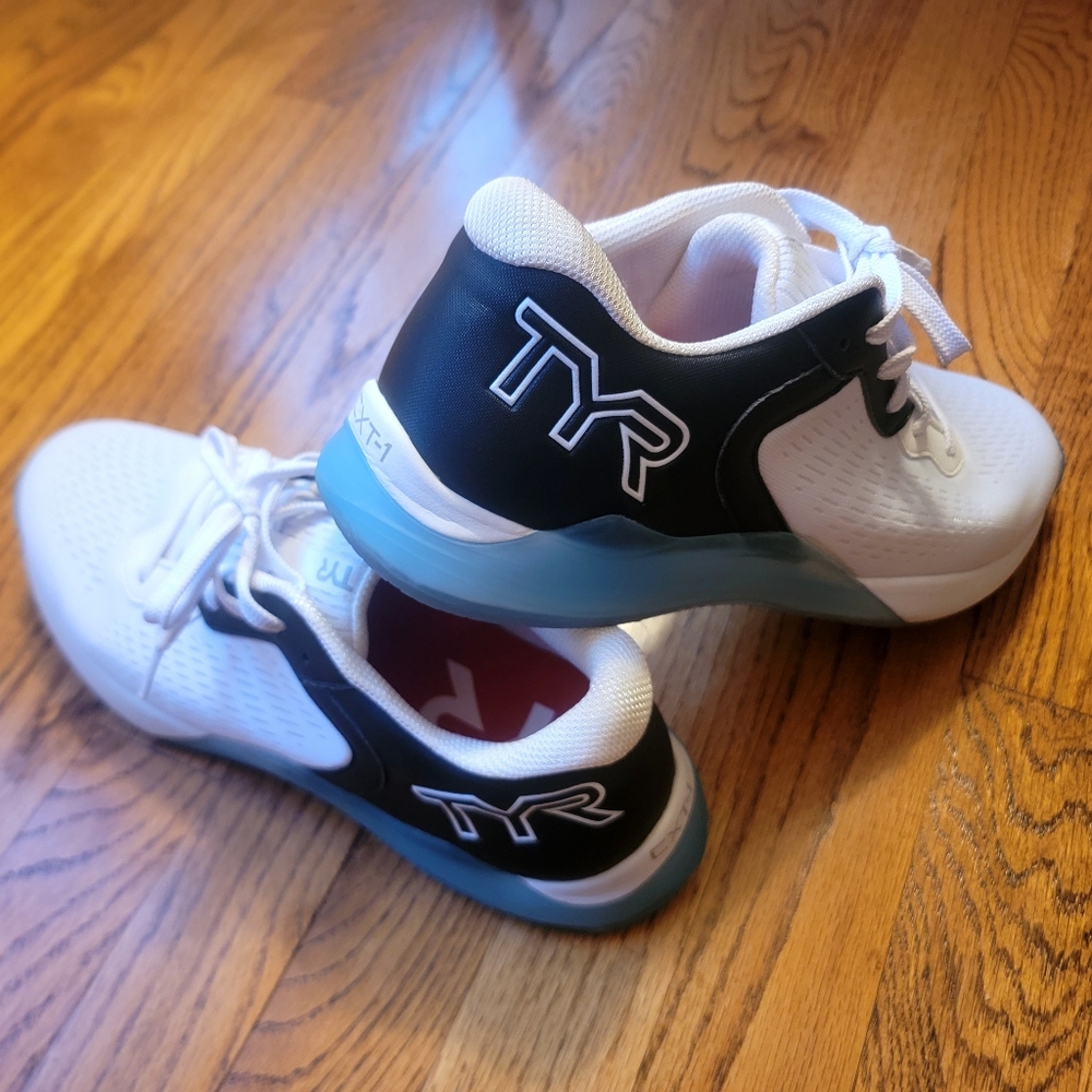 Tyr Xt-1 Trainer Shoes Women’s 10.5, Men’s 9 View 2